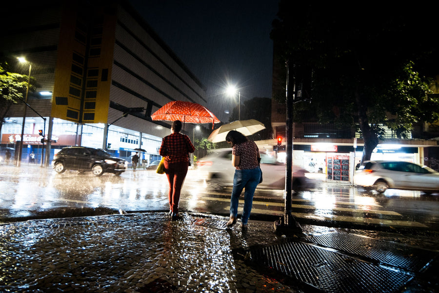 Manejar con lluvia: pequeños cambios que pueden hacer una gran diferencia